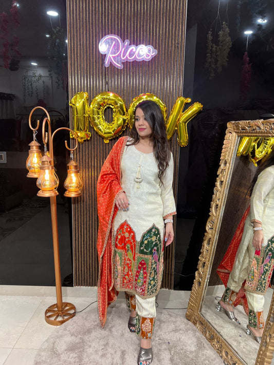 EMBROIDERED SUIT WITH DUPATTA RC129
