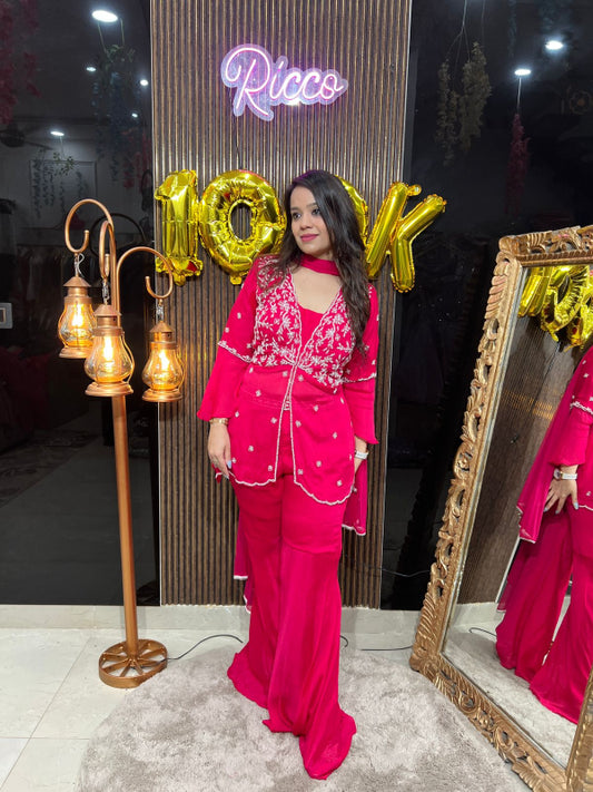 GARARA EMBROIDERED SUIT RC130